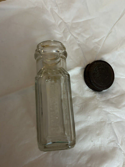 CLEAR VINTAGEBOTTLE WITH METAL SCREW ON CAP(EMPTY)