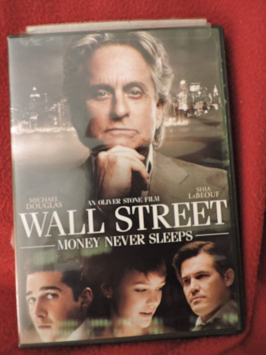 Wall Street: Money Never Sleeps  DVD 2010