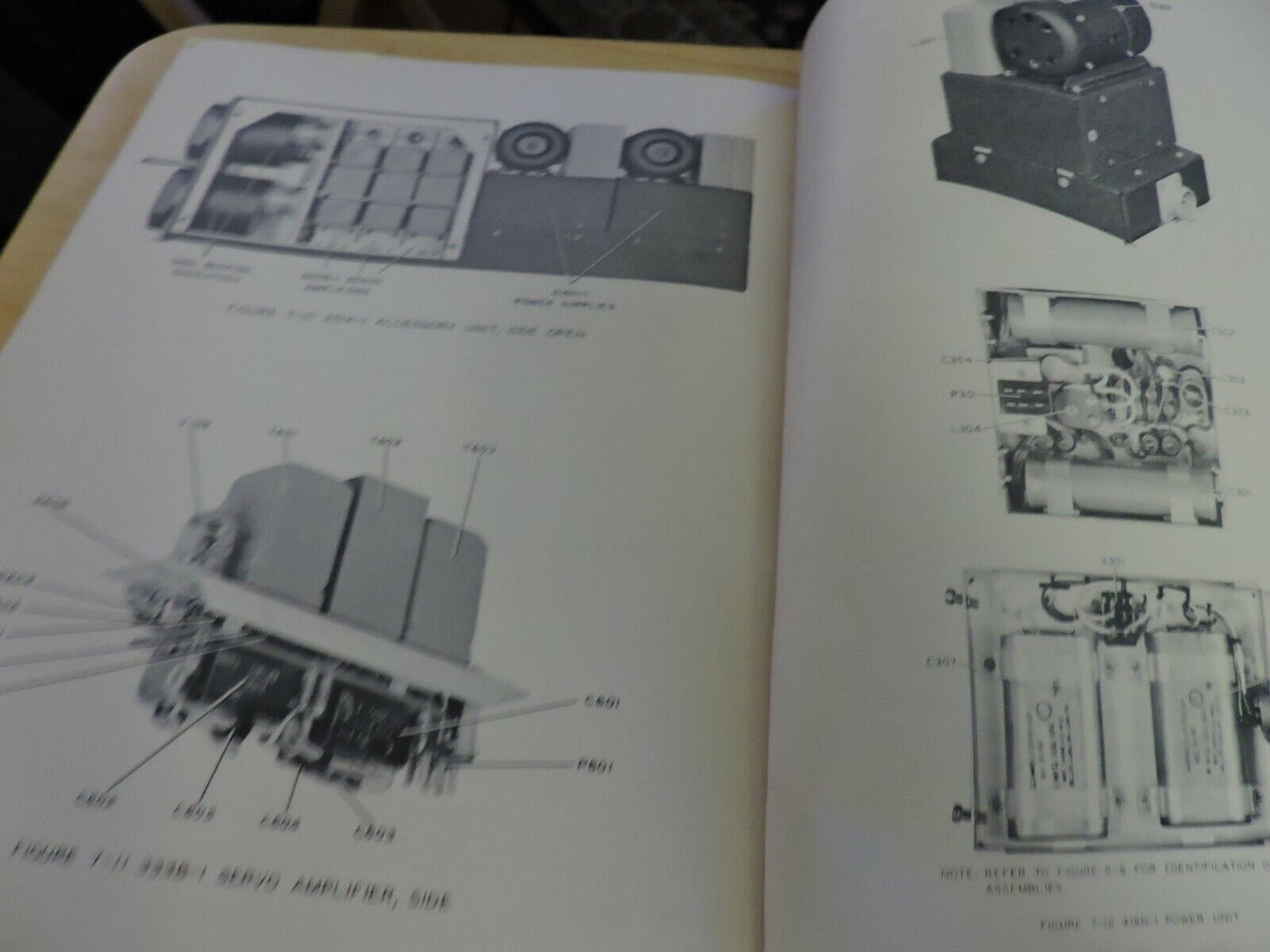 INSTRUCTION BOOK FOR  51R-2 VHF NAVIGATION RECEIVER--COLLINS 1950