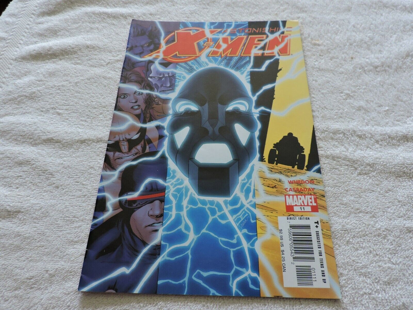 Astonishing X-Men Issue 11 Marvel Comics  UNGRADED  2005