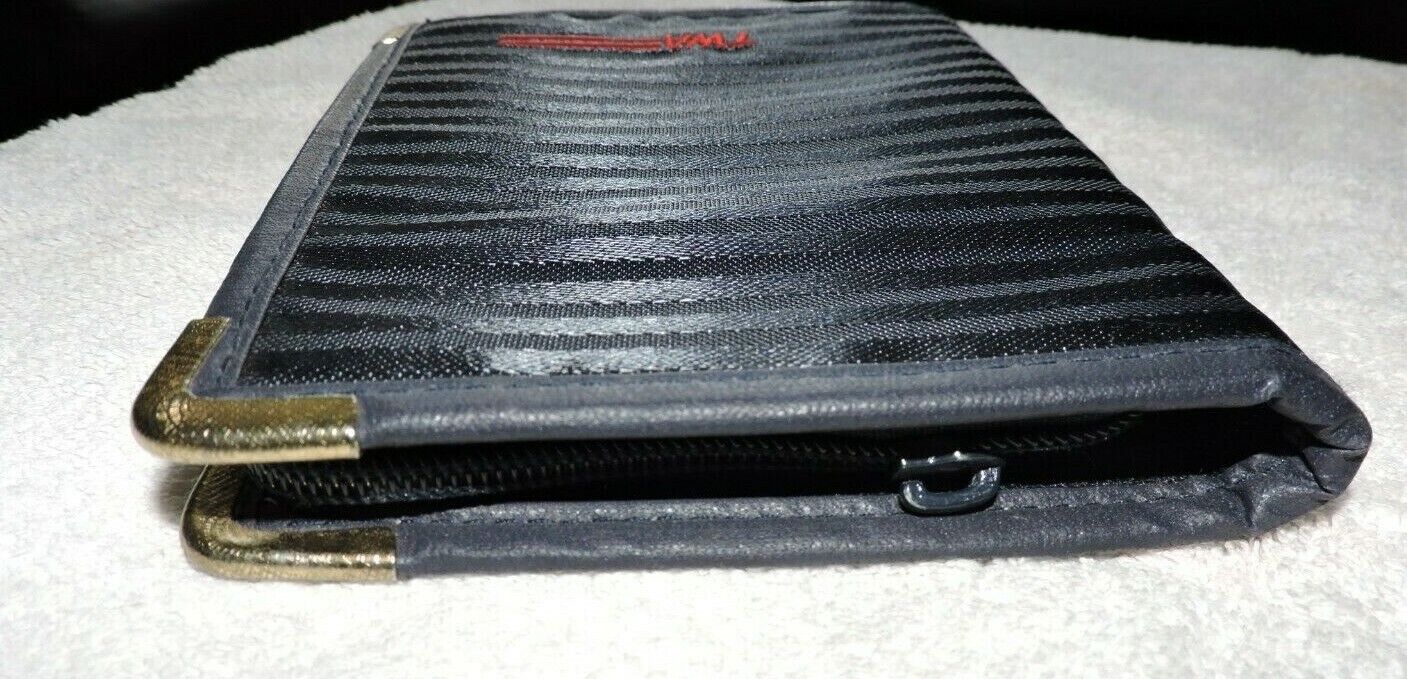 TWA ZIPPERED CASE FOR BUSINESS CARDS AND NOTE PAPER 6.5X4.75 INCHES