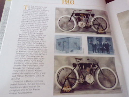 Harley-Davidson Motorcycles Rolling Sculptures Coffee Table Book