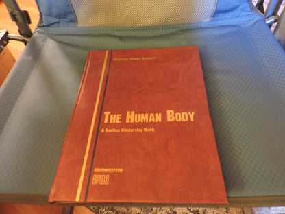 THE HUMAN BODY: A DORLING KINDERSLEY BOOK, 1995