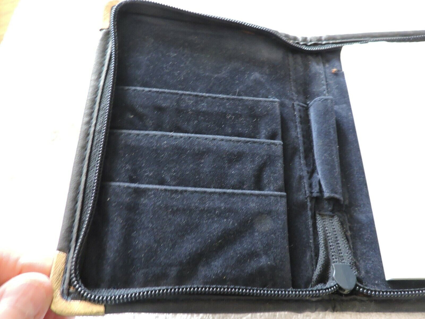 TWA ZIPPERED CASE FOR BUSINESS CARDS AND NOTE PAPER 6.5X4.75 INCHES