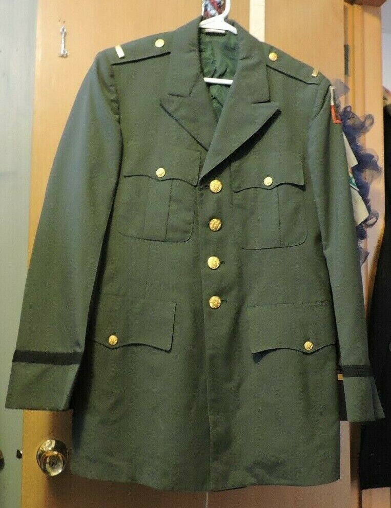 United States Army Dress Jacket (Green, Size 38L) with 1st Army Division Patch