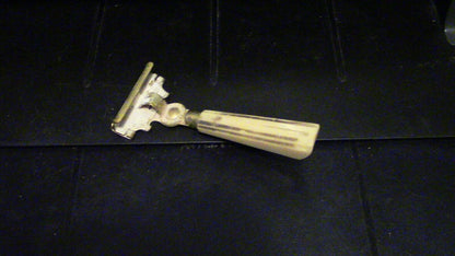 Vintage Evershares Shick Razor