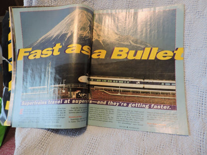 BSA: BOYS' LIFE Magazine, NOVEMBER 1993 Printing (Diving)