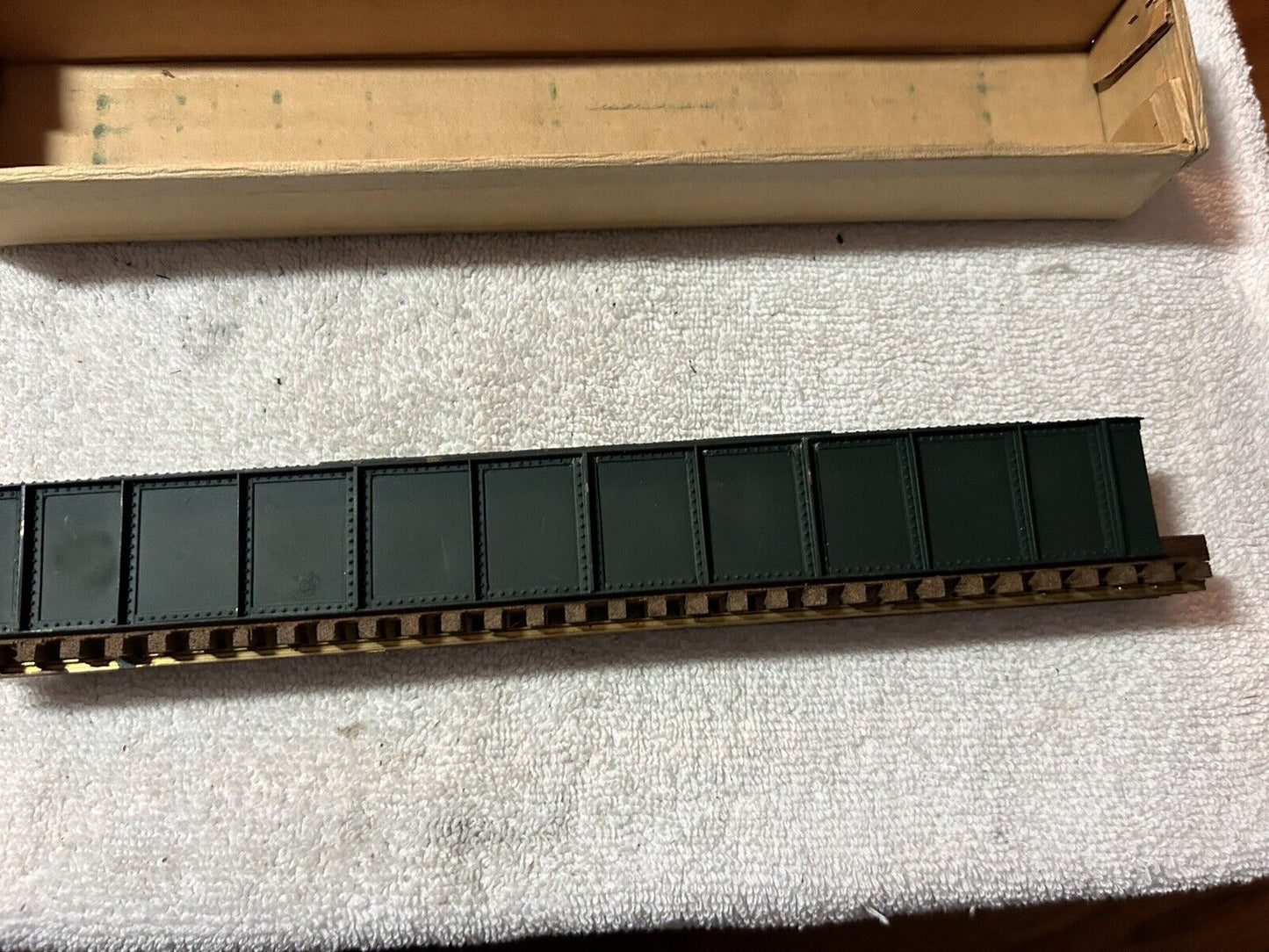 PIECE OF TRACK-UNBRANDED--11"X 1.25"X1.75 "
