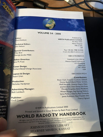 World Radio TV Handbook-WRTH-Directory of International Broadcasting 2000