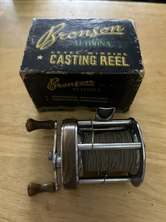 Vintage Bronson Altoona 4250 Level Winding Casting Reel -in Original Box