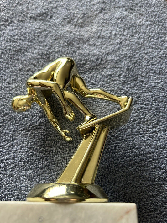 DIVING TROPHY 5.5 X 3.5 X 2  INCHES