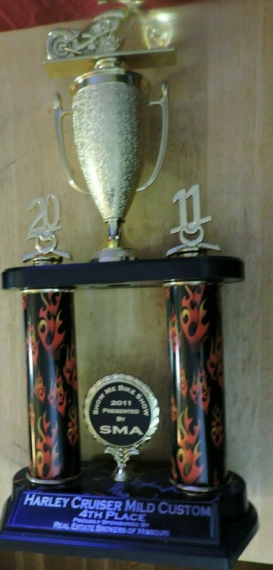 HARLEY CRUISER MILD CUSTOM 4TH PLACE TROPHY  2011