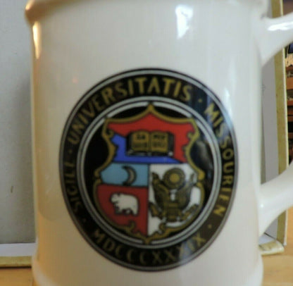 UNIVERSITY OF MISSOUR MDCCCXXXIX (1829) MUG