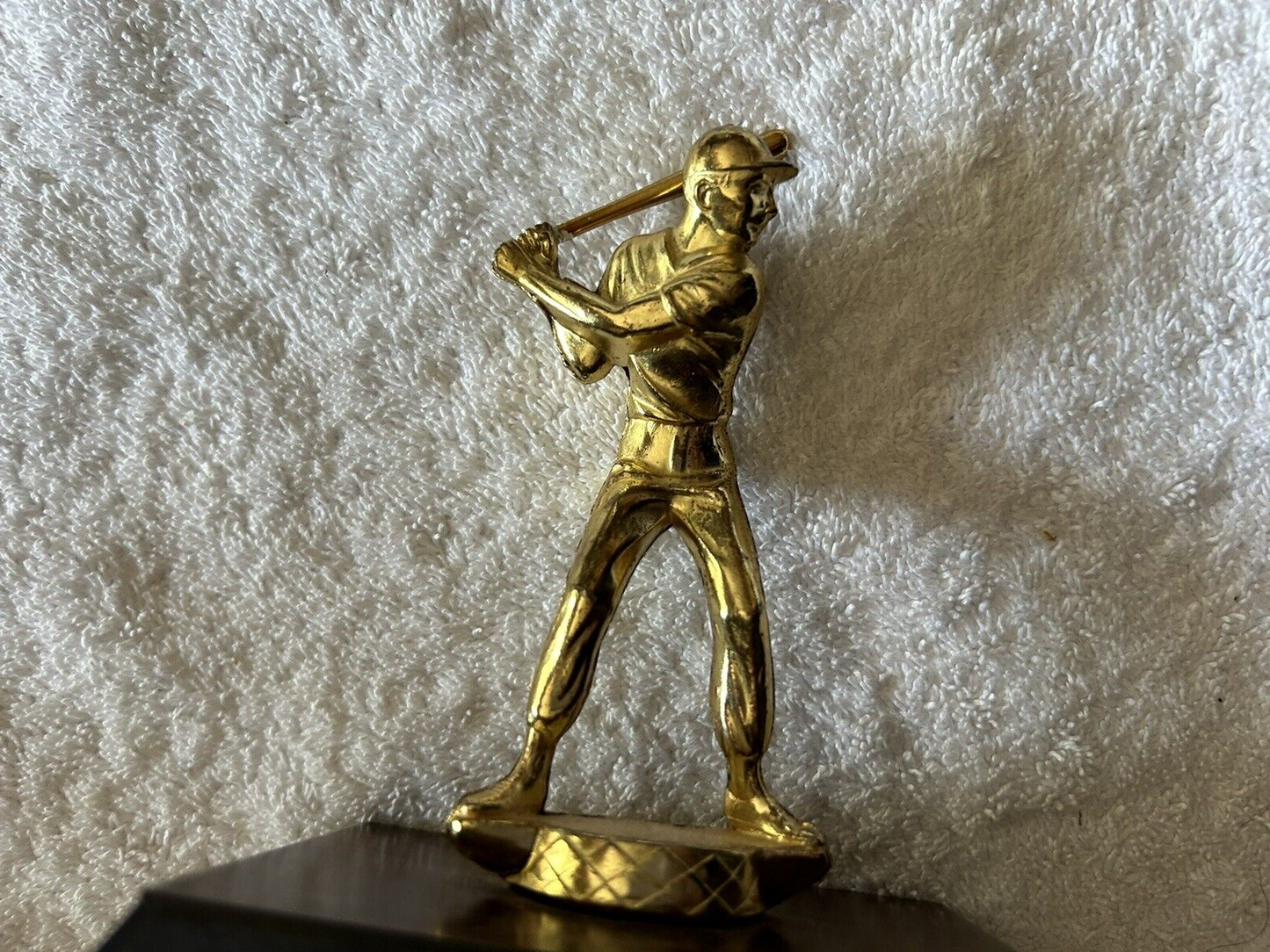 TROPHY: BATTER --METAL--WOOD BASE-- 5.5X 4X4 INCHES