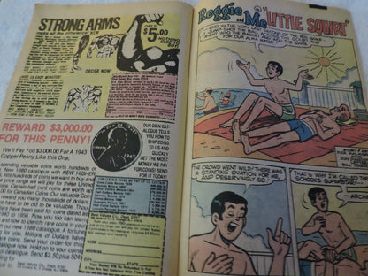 ARCHIE COMICS GROUP  REGGIE AND ME #126 SEPTEMBER 1980 UNGRADED