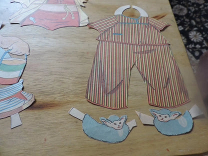 VINTAGE BABY PAPER DOLL OUTFITS 14 PIECES