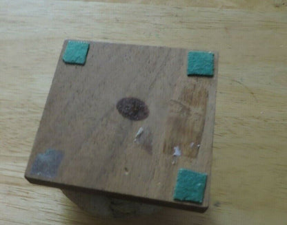 SAND ART MOUNTED ON 2.5 X 2.5 INCH WOOD BASE