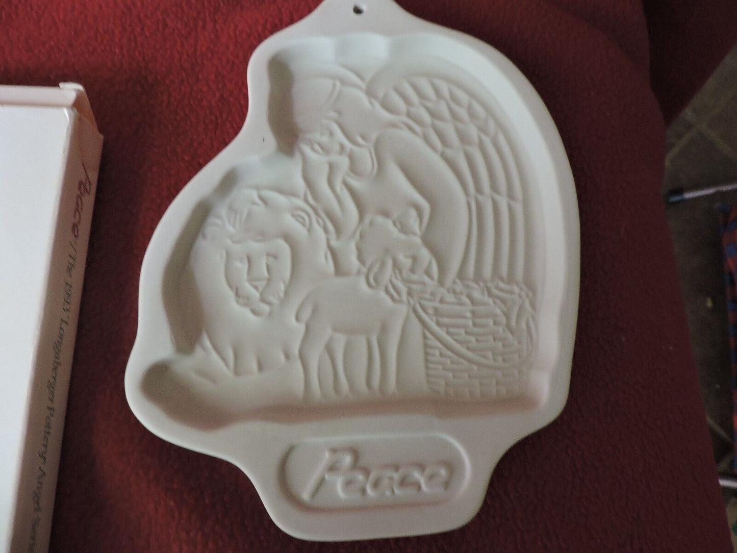 LONGABERGER POTTERY COOKIIE MOLDS--PEACE--1993