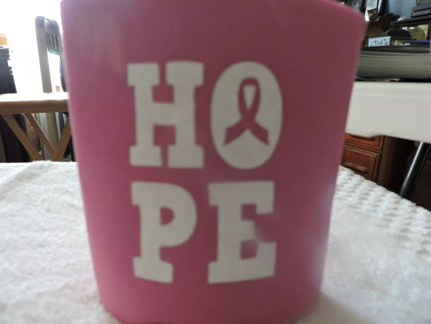 BREAST CANCER "HOPE" KOOZIE ( DRINK HUGGIE) NEW