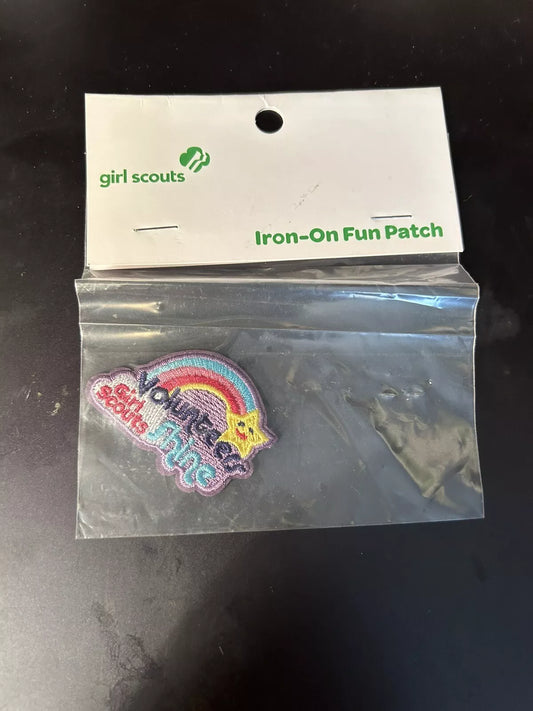 Official Girl Scouts: Girl Scout Iron On Fun Patch: Volunteers Shine