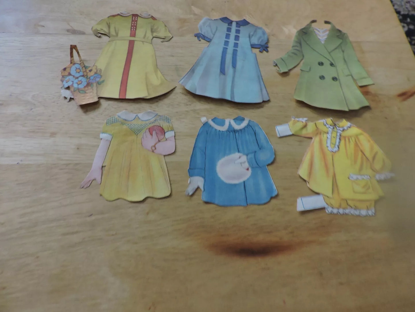 VINTAGE YOUTH PAPER DOLL OUTFITS 6 PIECES