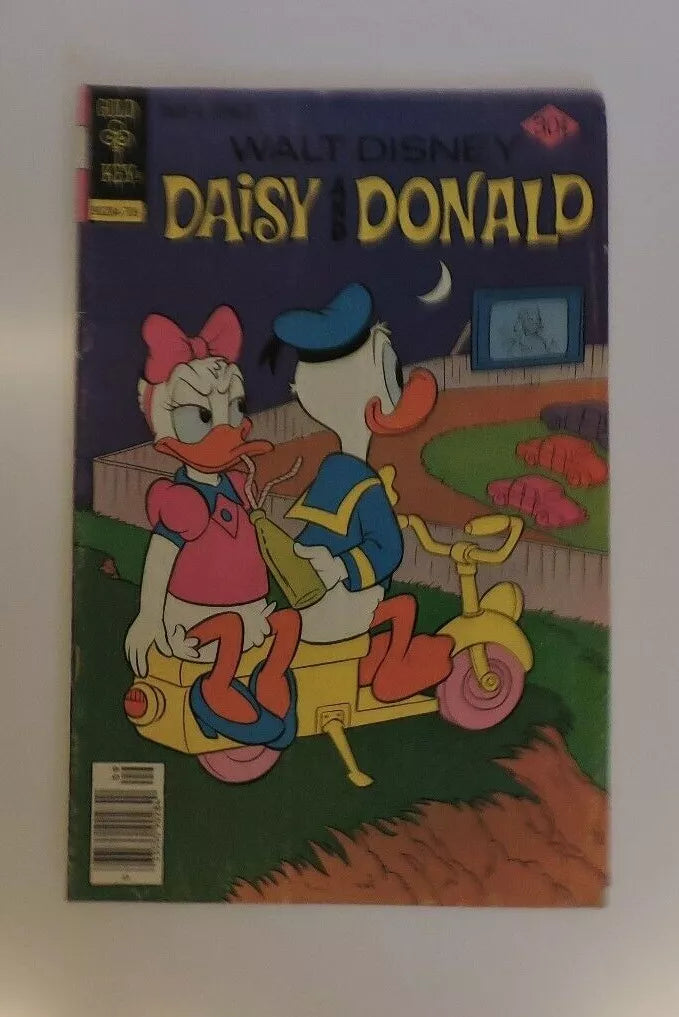 Walt Disney Daisy and Donald Comic Book