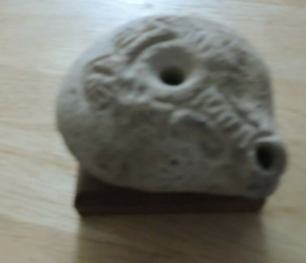 SAND ART MOUNTED ON 2.5 X 2.5 INCH WOOD BASE