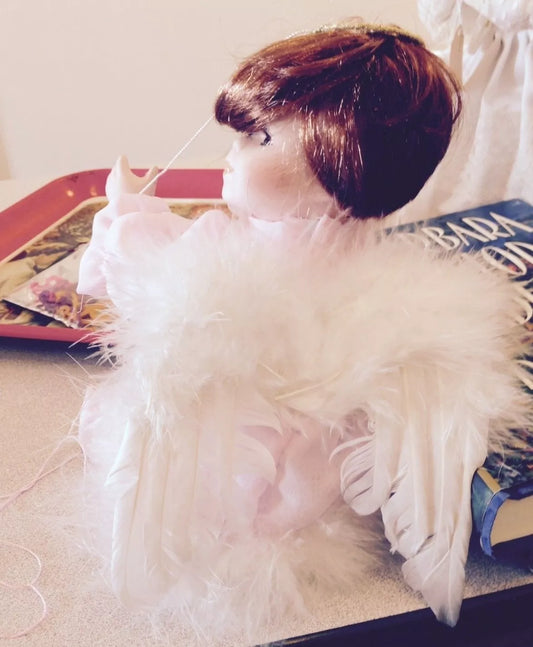 PORCELAIN ANGEL PUPPETTE