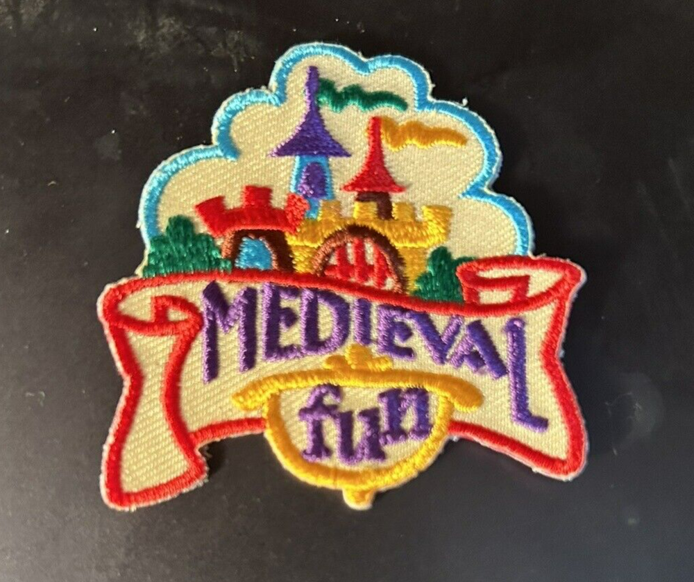 Official Girl Scouts: Girl Scout Iron On Fun Patch: Medieval Fun