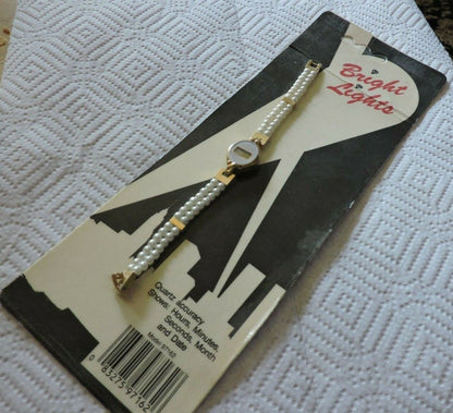 VINTAGE BRIGHT LIGHTS QUARTZ WATCH NEW (OLD) ON CARD